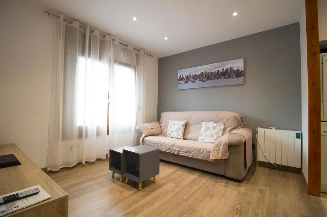 2 Apt A 5 Min Del Telecabina Con Vistas Al Valle location